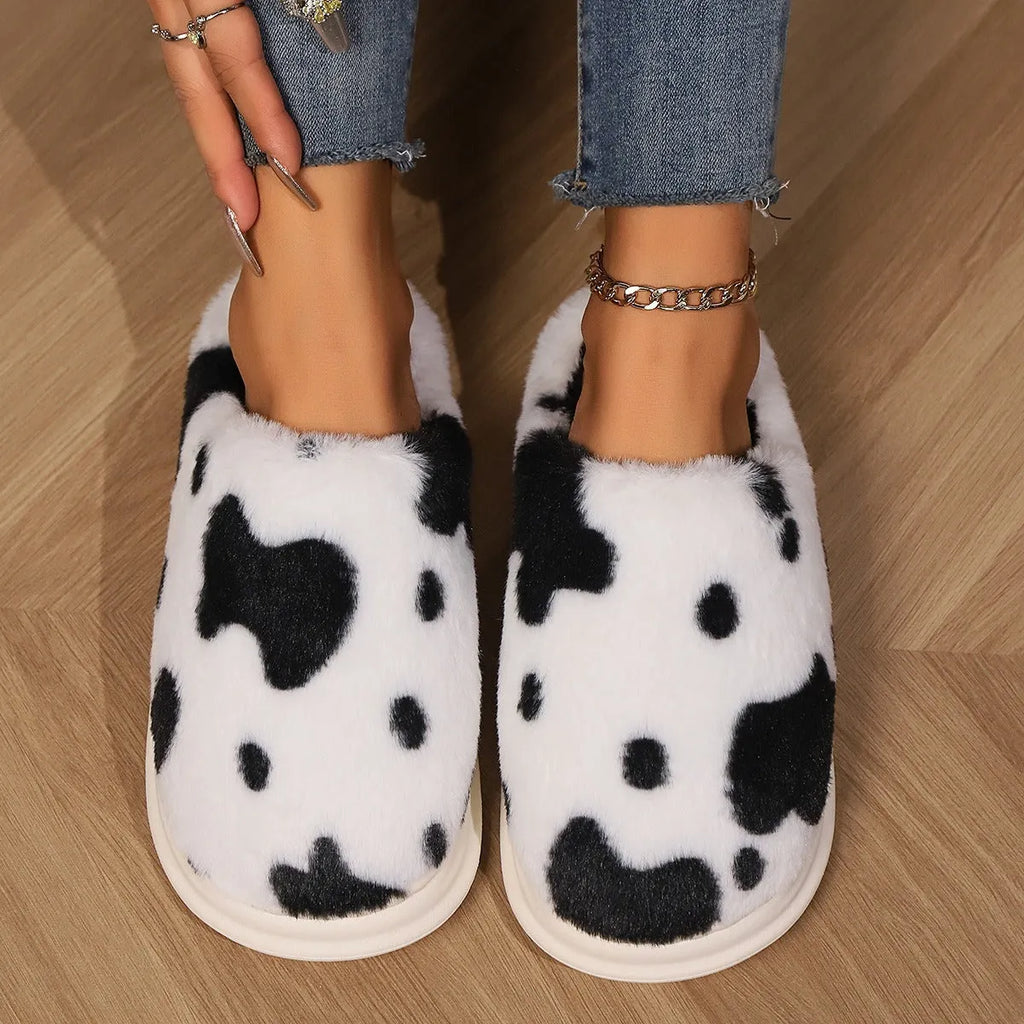 Damespantoffels met koeienprint | Warmte, cocooningcomfort & antislipzool