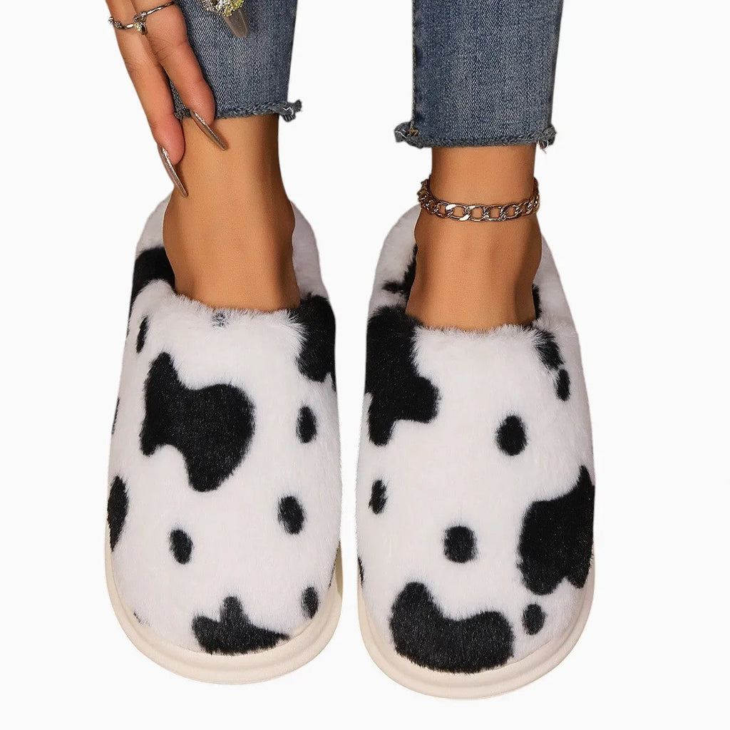 Damespantoffels met koeienprint | Warmte, cocooningcomfort & antislipzool