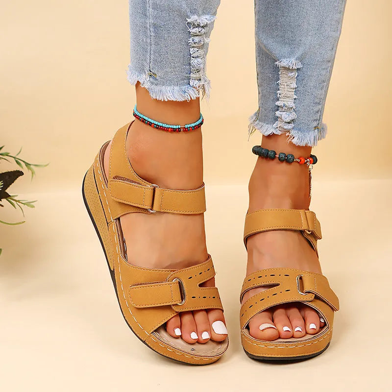 Orthopedische sandaal met sleehak – Ultiem comfort & onweerstaanbare stijl