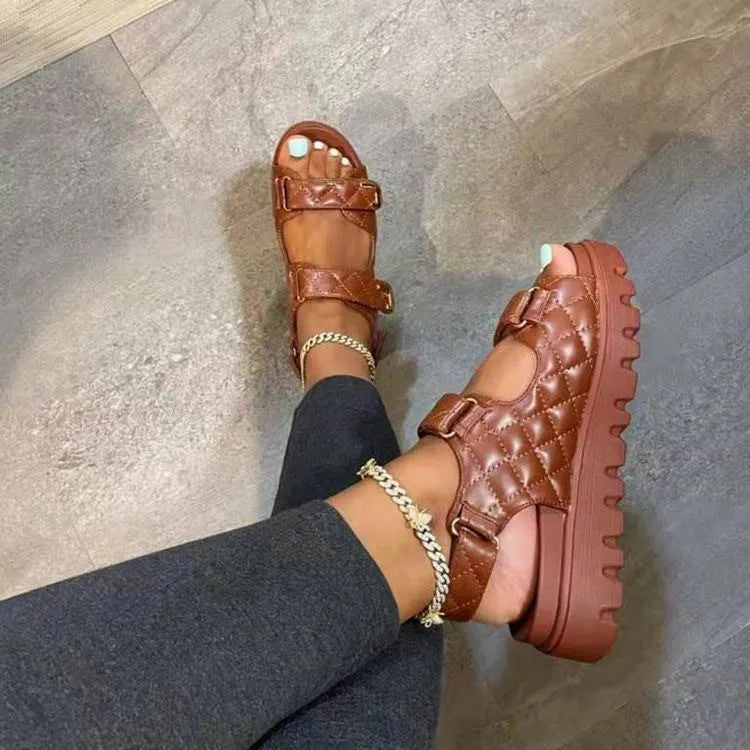 Dames sandalen met klittenband: optimaal comfort en onweerstaanbare stijl
