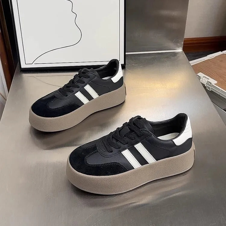 Vintage damessneakers: Ontdek de onweerstaanbare retrolook!